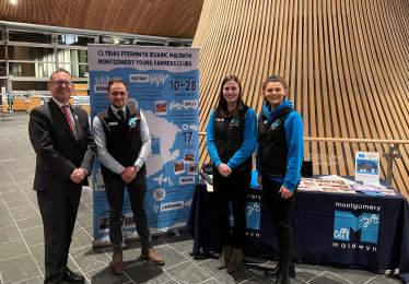 Russell George with Alun Tudor-Thomas, Ffion Jones and Katie Tudor-Thomas.